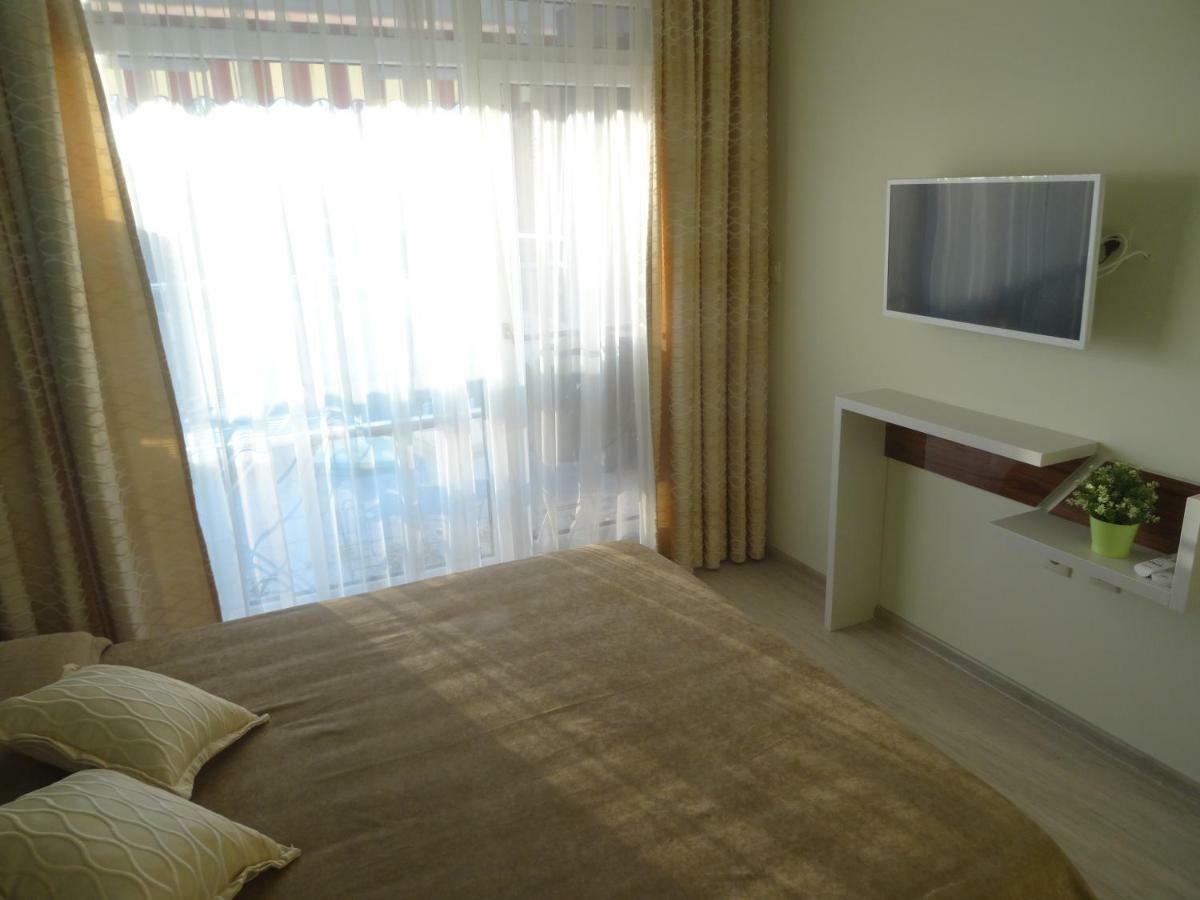 Апартамент 13 Hisarya Exterior photo